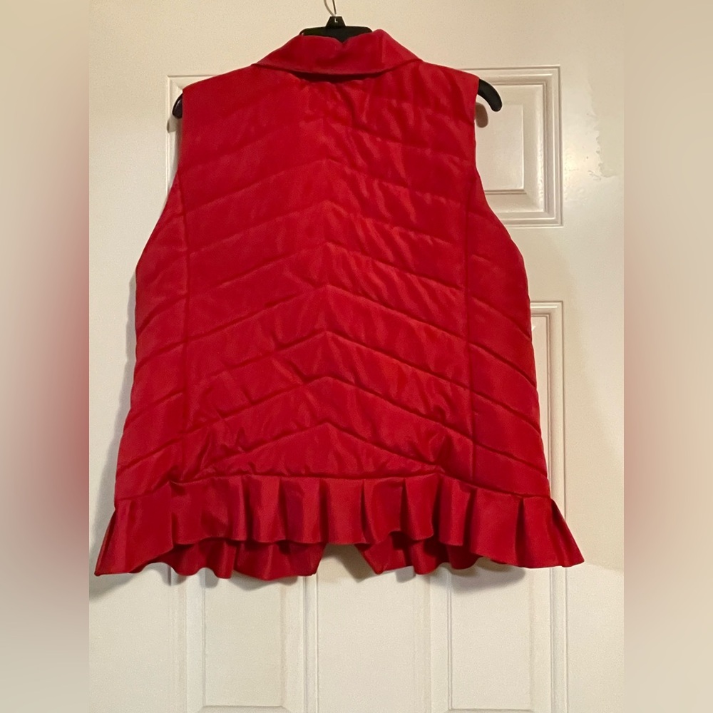 For Cynthia Vibrant Red Quilted Vest - Picture 4 of 5